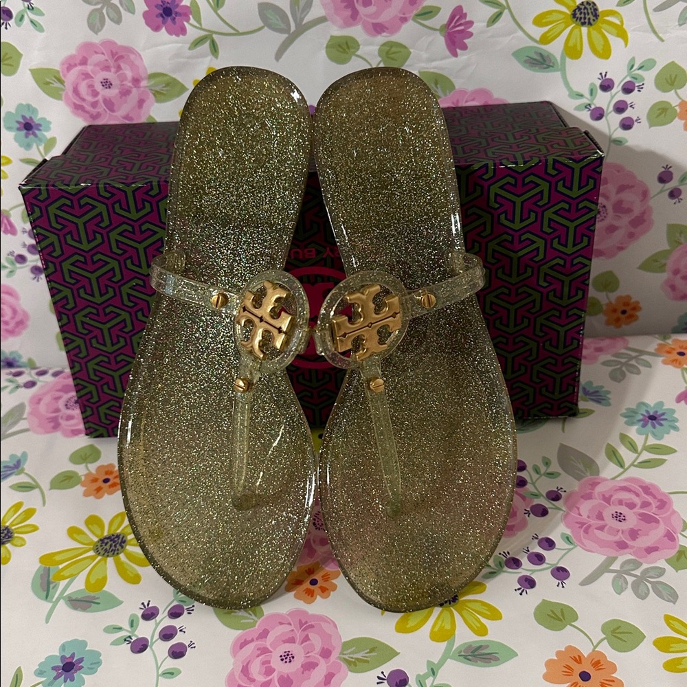 Tory Burch Mini Miller Jelly Thong Sandal - Picture 3 of 9